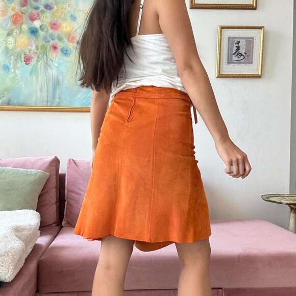 Danier Burnt Orange Suede Leather Midi Skirt - Picture 5 of 6